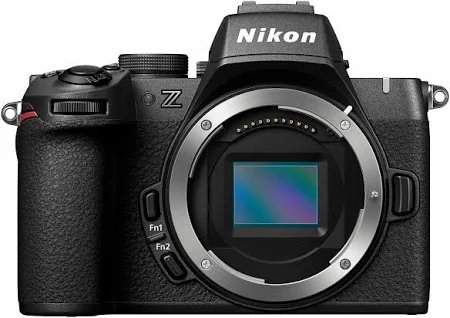 Nikon Z50 APS-C mirrorless camera for beginner photographers, 2025.